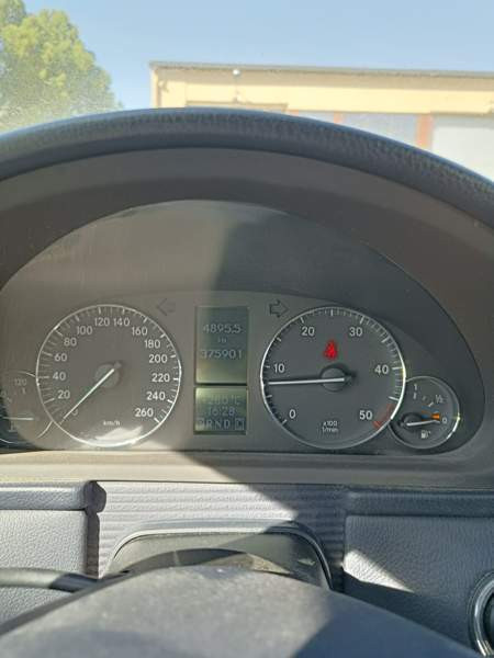 Mercedes-Benz 320 Nokia - valokuva 8