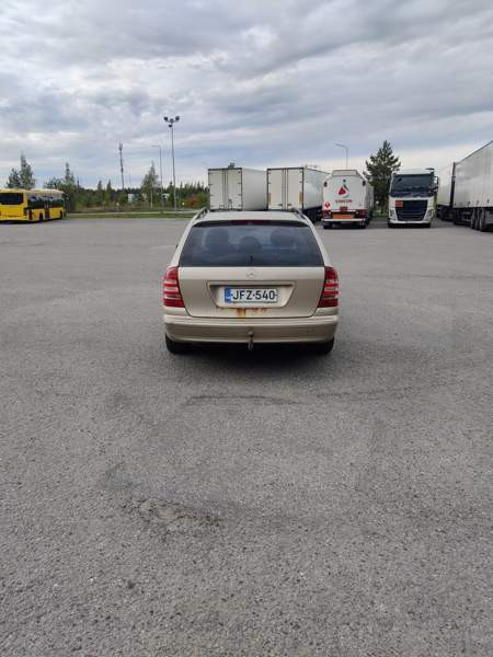 Mercedes-Benz C Lieto - изображение 4