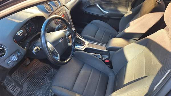 Ford Mondeo Kurikka - изображение 6