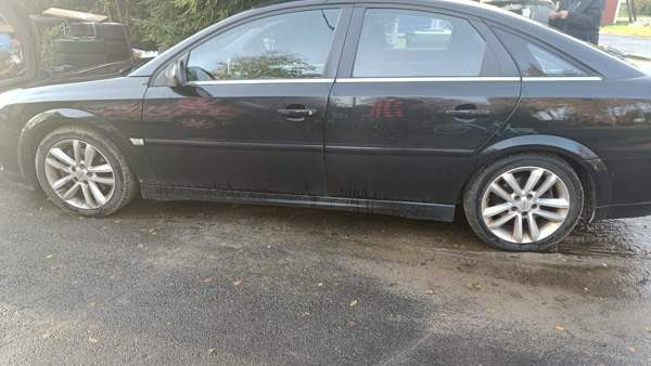 Opel Vectra Haukipudas - valokuva 1