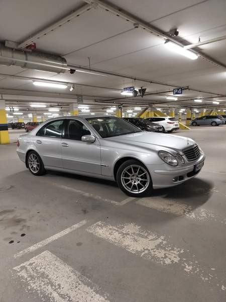 Mercedes-Benz E Jyväskylä - valokuva 1