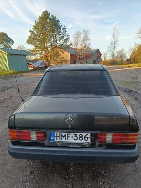 Mercedes-Benz 190 Nurmijaervi – foto 4