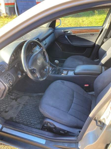 Mercedes-Benz C Хювинкяя - изображение 6