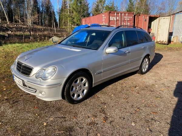 Mercedes-Benz C Хювинкяя - изображение 1