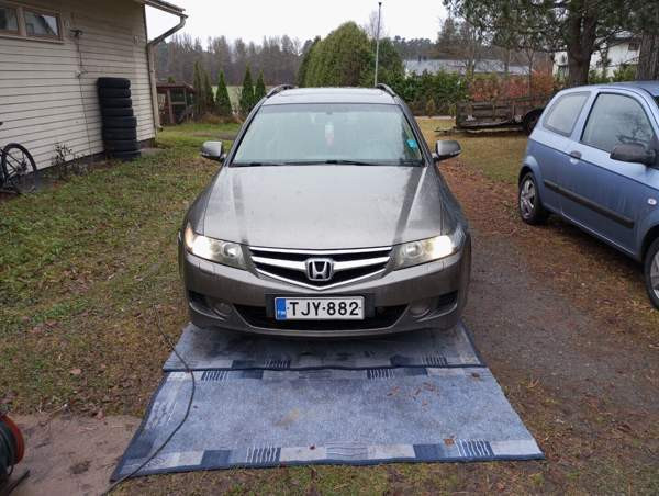 Honda Accord Zaporiz'ka Oblast' - valokuva 2