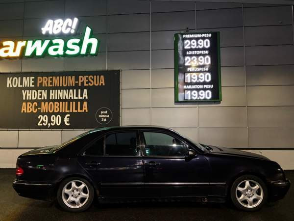 Mercedes-Benz E Тампере - изображение 6