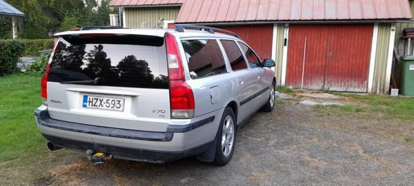 Volvo V70 Joensuu - valokuva 2