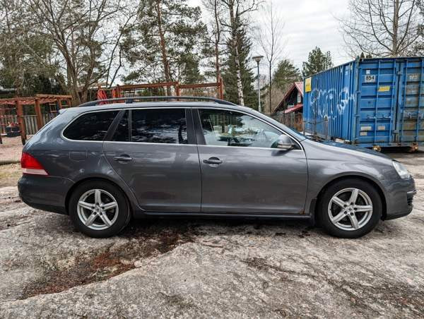 Volkswagen Golf Espoo - valokuva 7