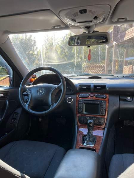 Mercedes-Benz C Мянтсяля - изображение 8