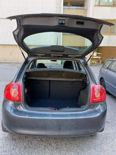 Toyota Auris Vantaa - valokuva 6