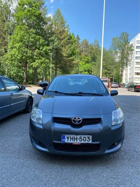 Toyota Auris Vantaa - valokuva 3