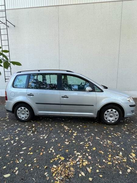 Volkswagen Touran Вантаа - изображение 3