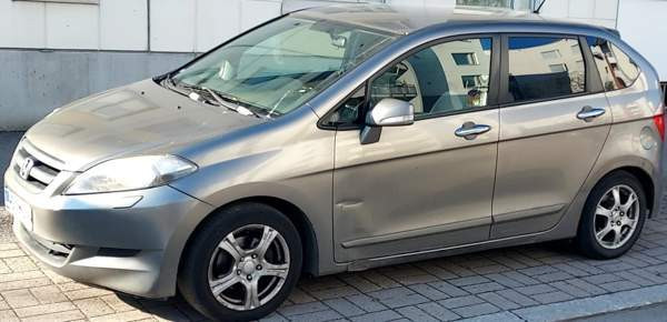 Honda FR-V Helsinki - valokuva 6