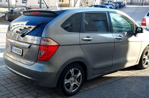 Honda FR-V Helsinki - valokuva 3