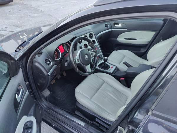 Alfa Romeo 159 Сейняйоки - изображение 7