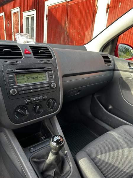 Volkswagen Golf Pöytyä - изображение 8