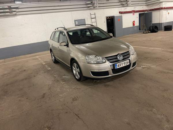 Volkswagen Golf Espoo - photo 2