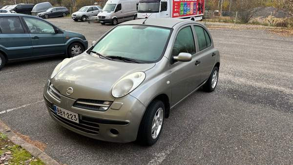 Nissan Micra Turtkul - valokuva 1