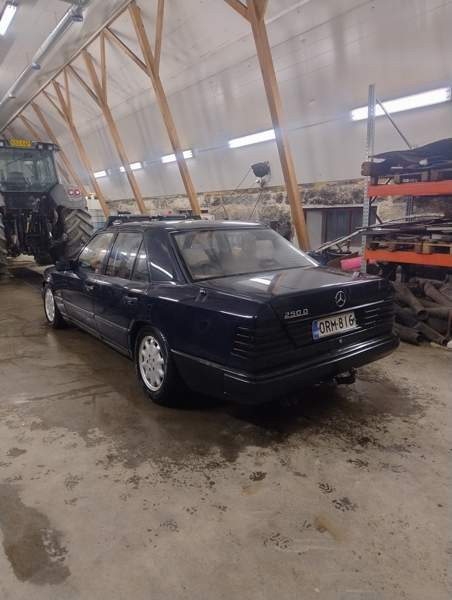 Mercedes-Benz 250 Maaninka – foto 5