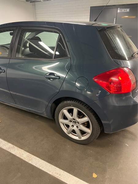 Toyota Auris Вантаа - изображение 3