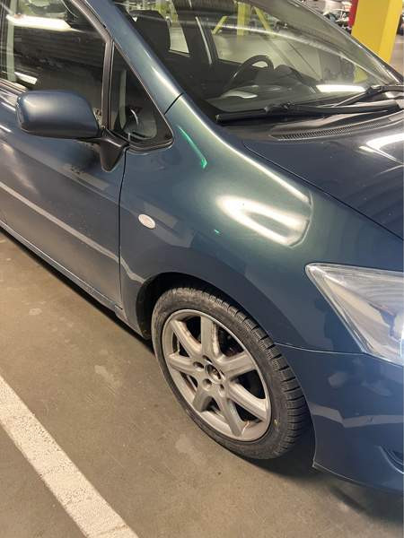 Toyota Auris Вантаа - изображение 5