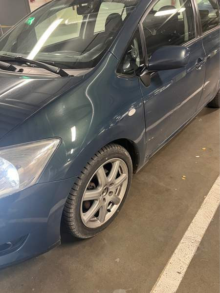 Toyota Auris Вантаа - изображение 7