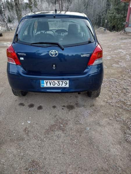 Toyota Yaris Vesanto - изображение 3