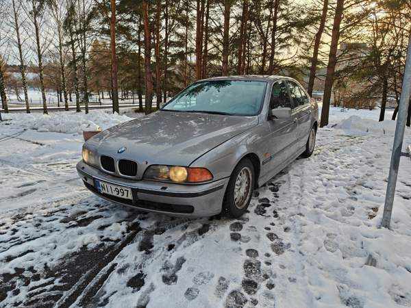 BMW 520 Tampere - valokuva 1