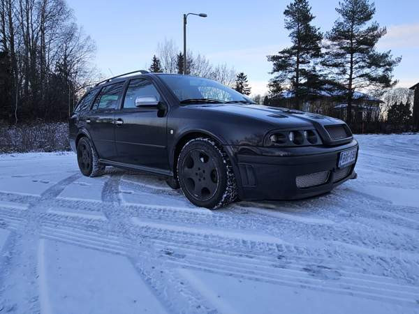 Skoda Octavia Vantaa - valokuva 4