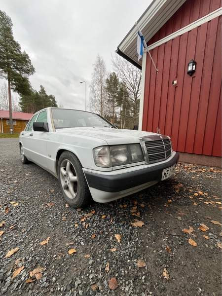 Mercedes-Benz 190 Ilmajoki - valokuva 3