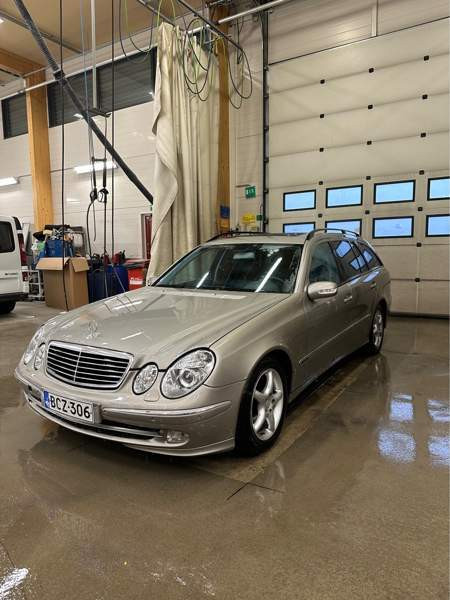 Mercedes-Benz E Nokia - valokuva 3