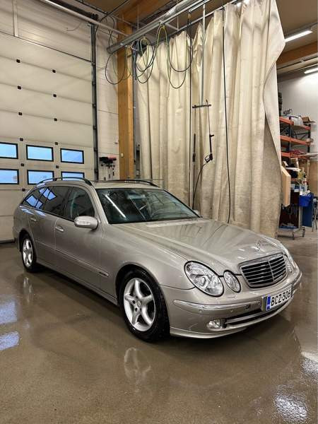 Mercedes-Benz E Nokia - valokuva 1