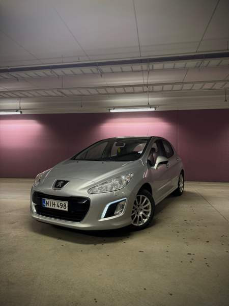 Peugeot 308 Helsinki - valokuva 1