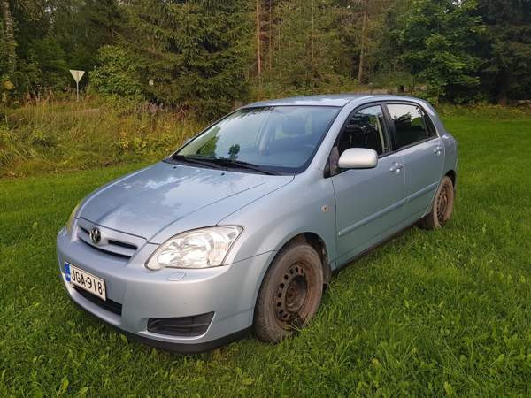 Toyota Corolla Хямеэнлинна - изображение 1