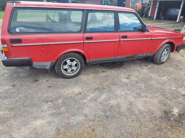 Volvo 240 Kangasniemi - photo 4