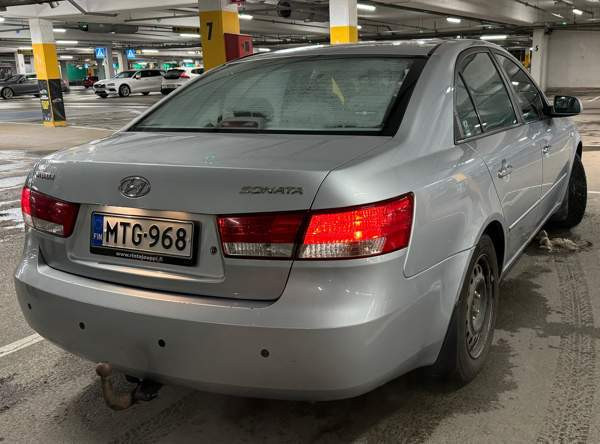 Hyundai Sonata Glebychevo - valokuva 8