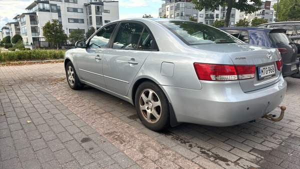 Hyundai Sonata Glebychevo - valokuva 2