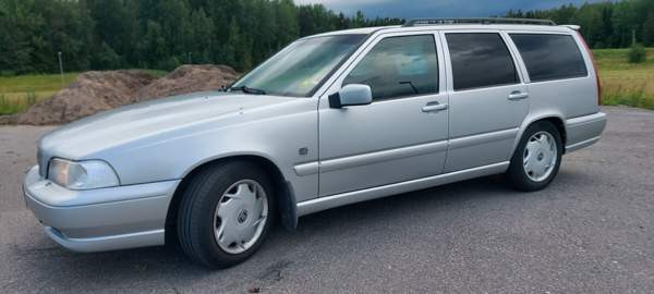 Volvo V70 Nummela – foto 2
