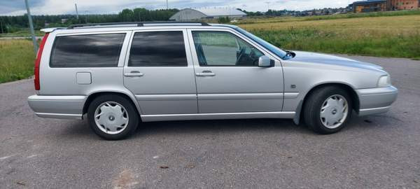 Volvo V70 Nummela – foto 4