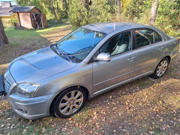 Toyota Avensis Вихти - изображение 3