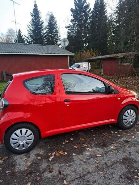 Toyota Aygo Vantaa - valokuva 2