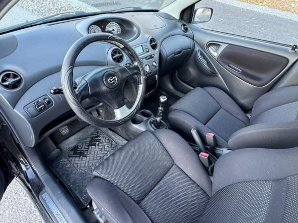 Toyota Yaris Tampere - photo 7