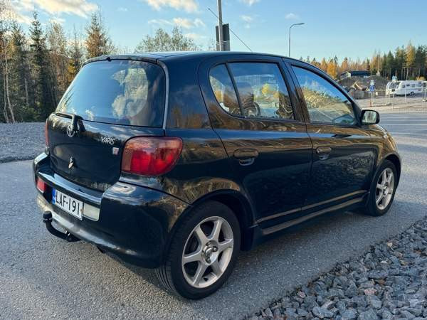 Toyota Yaris Tampere - photo 4