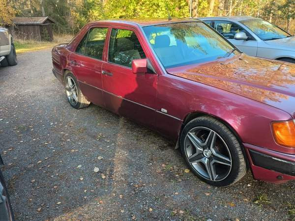 Mercedes-Benz 250 Nurmijärvi - valokuva 2