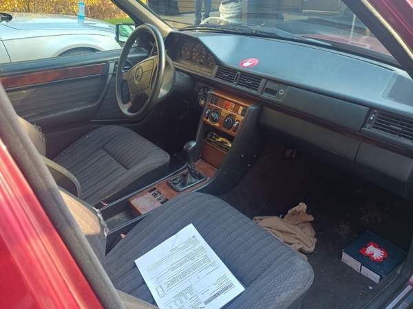 Mercedes-Benz 250 Nurmijärvi - valokuva 4