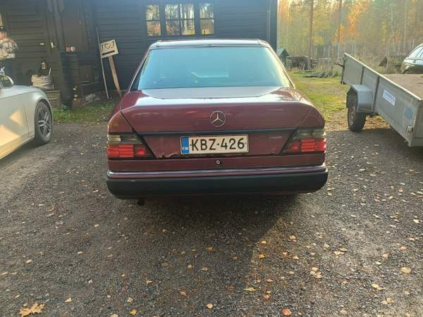 Mercedes-Benz 250 Nurmijärvi - valokuva 3