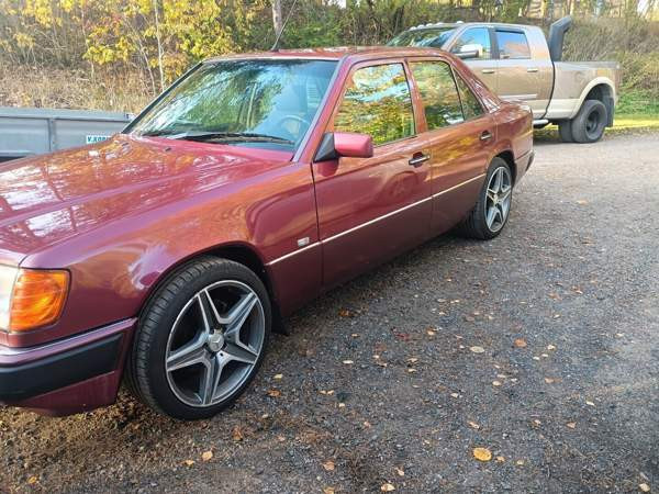 Mercedes-Benz 250 Nurmijärvi - valokuva 1