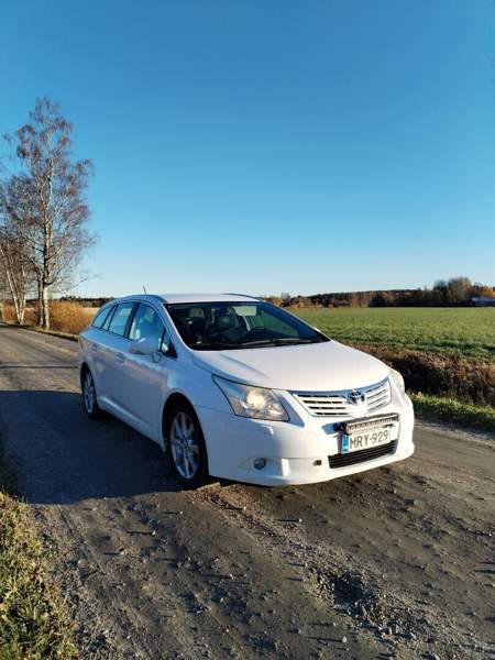 Toyota Avensis Kauhajoki - изображение 1