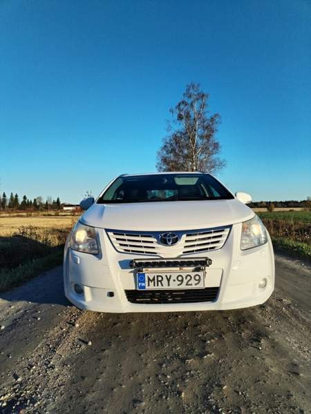 Toyota Avensis Kauhajoki - изображение 4