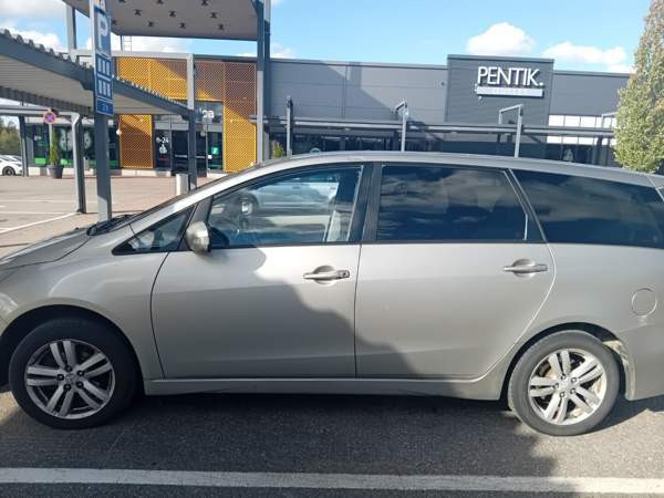 Mitsubishi Grandis Hyvinkää - valokuva 2